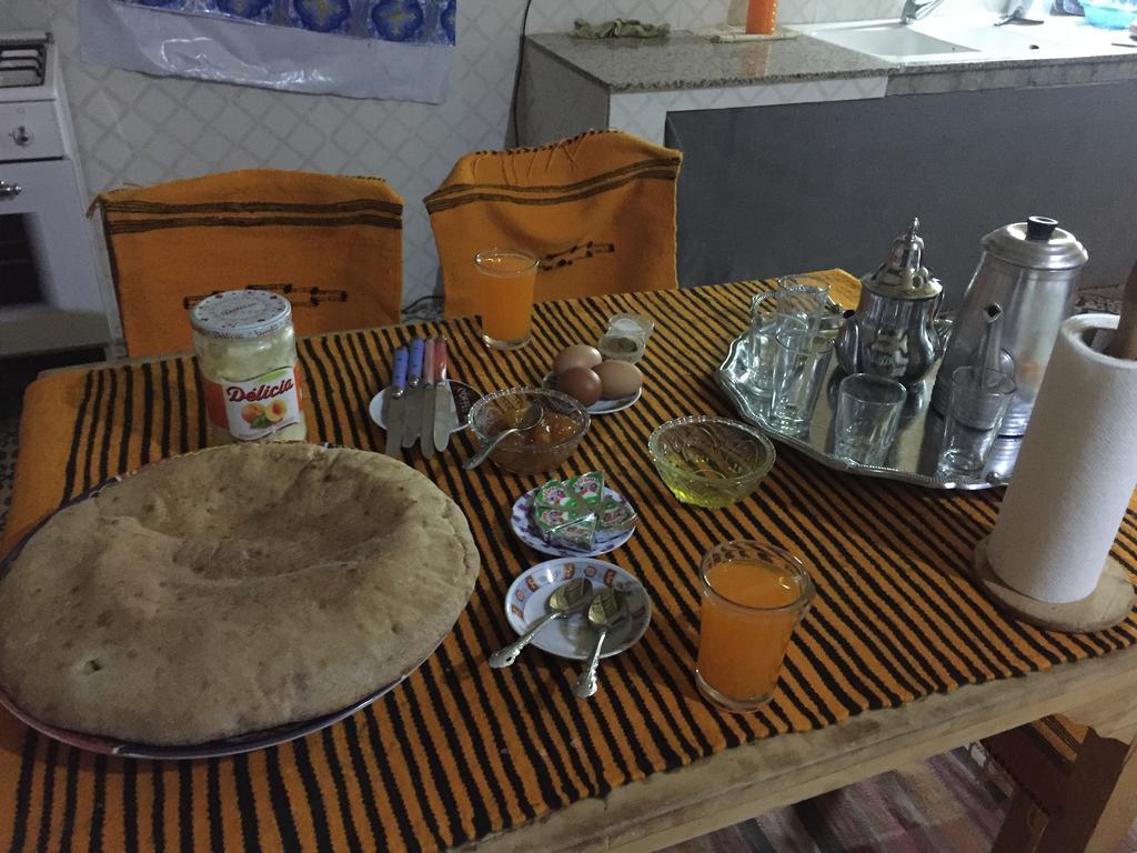 Gite D'Etape Traditionnel Berbere Ifri 外观 照片