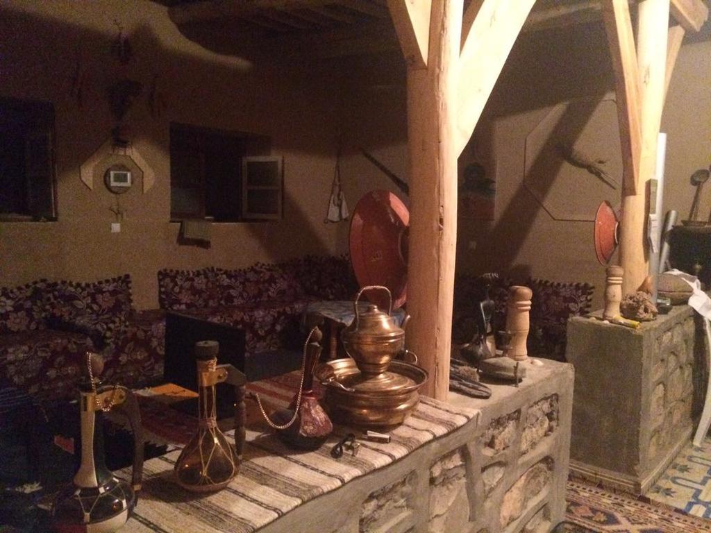 Gite D'Etape Traditionnel Berbere Ifri 外观 照片
